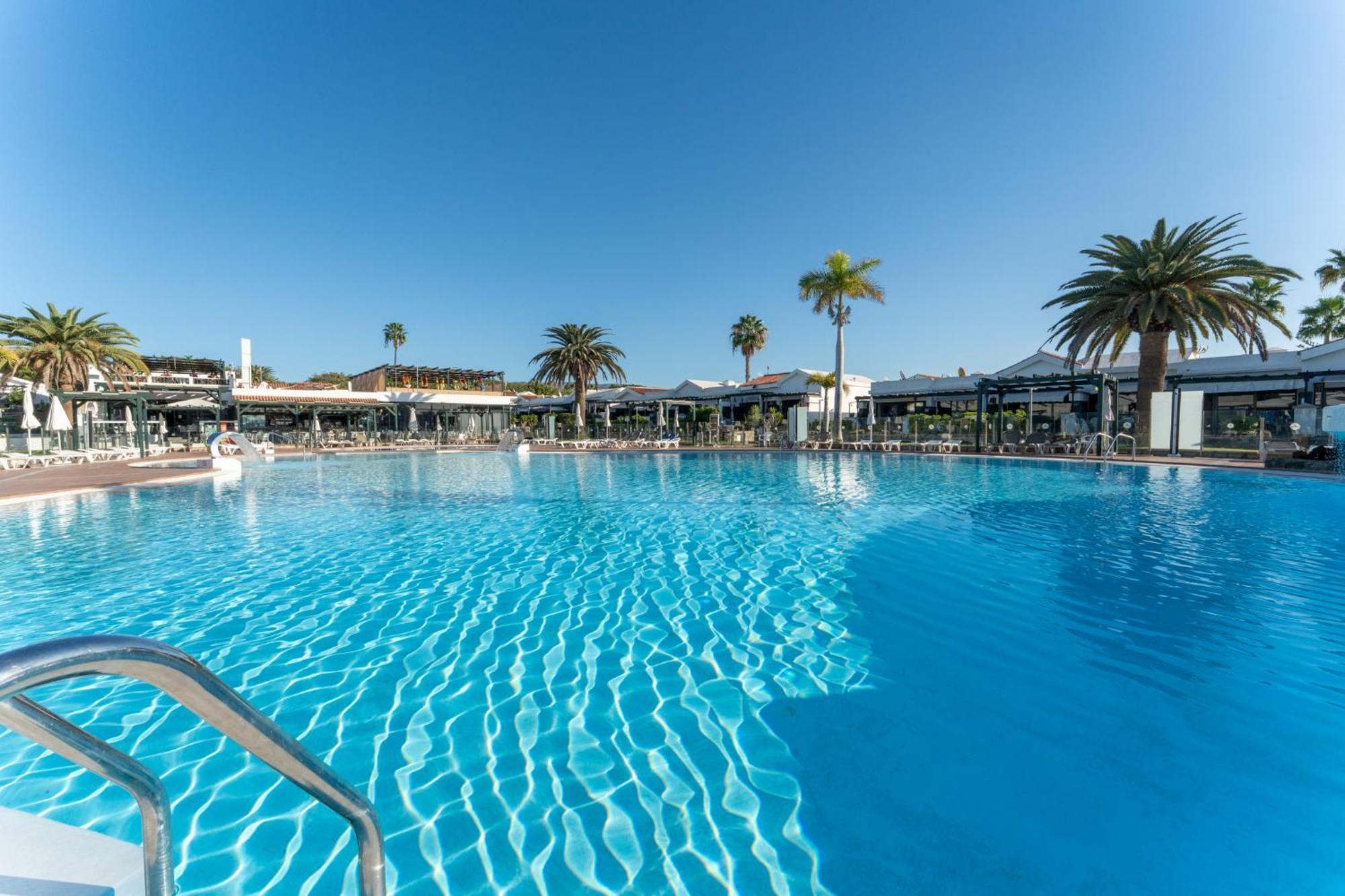 Luxury Poolside Holiday Home มาสปาโลมาส ภายนอก รูปภาพ