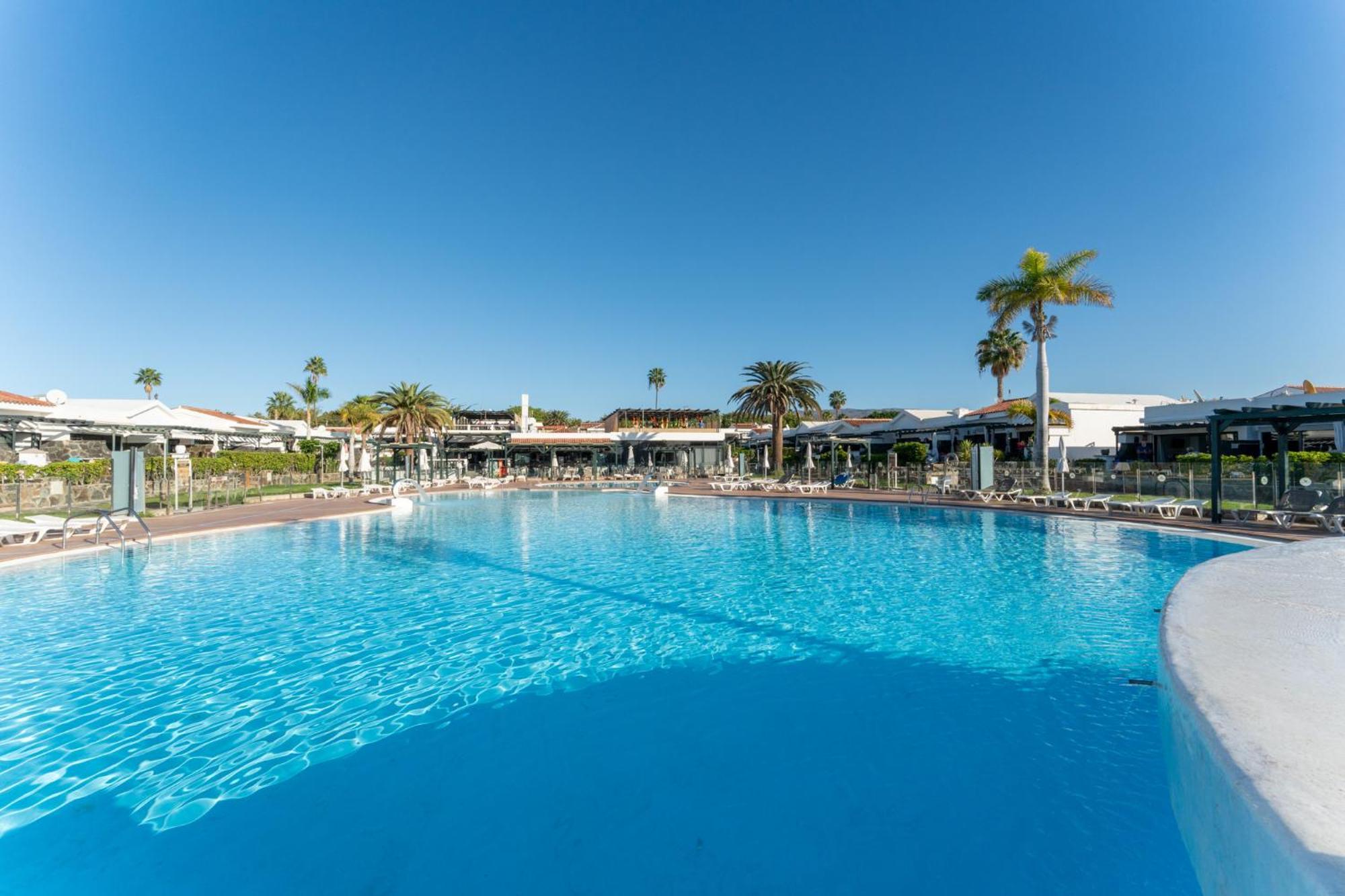 Luxury Poolside Holiday Home มาสปาโลมาส ภายนอก รูปภาพ