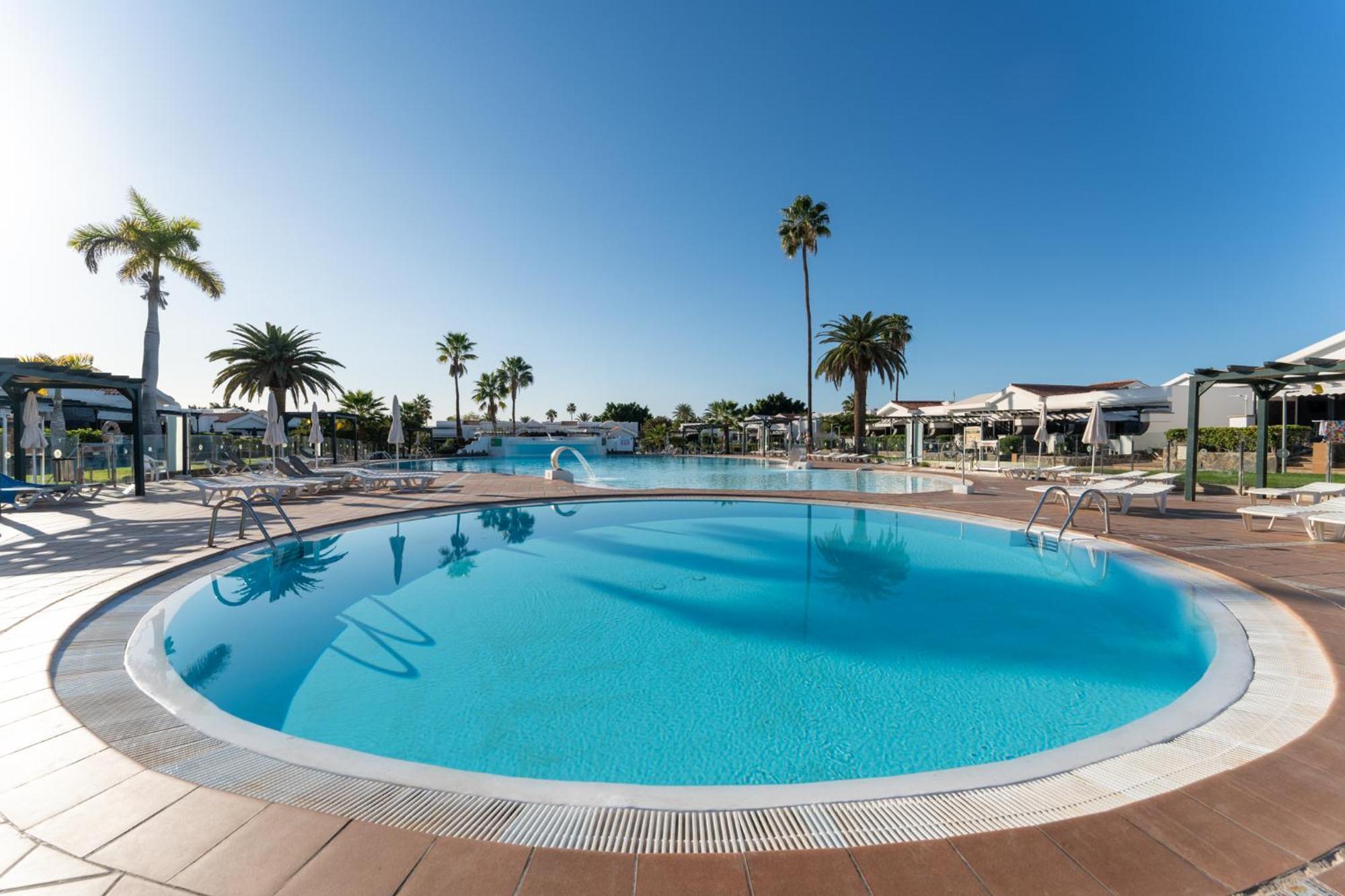 Luxury Poolside Holiday Home มาสปาโลมาส ภายนอก รูปภาพ
