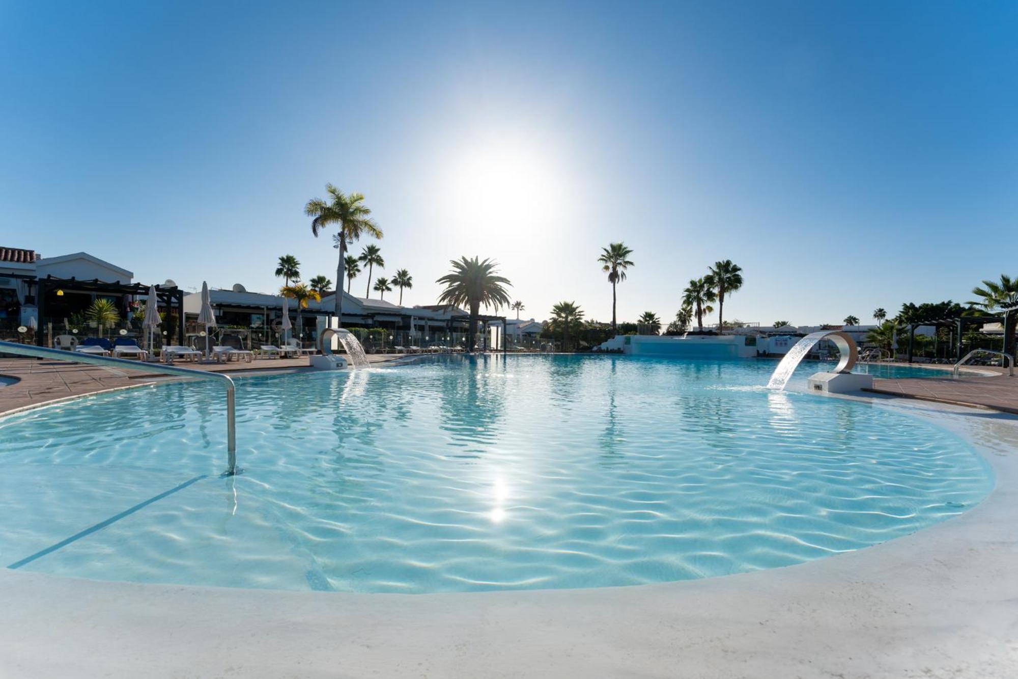 Luxury Poolside Holiday Home มาสปาโลมาส ภายนอก รูปภาพ